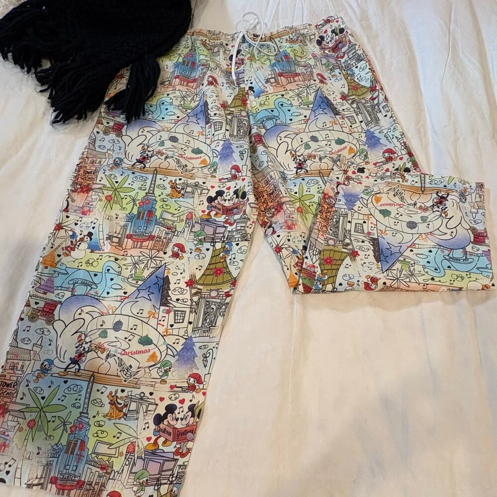 HANDMADE DISNEY CHRISTMAS SCENES Women's PJ Pants Multi-Color Sz L Loungewear